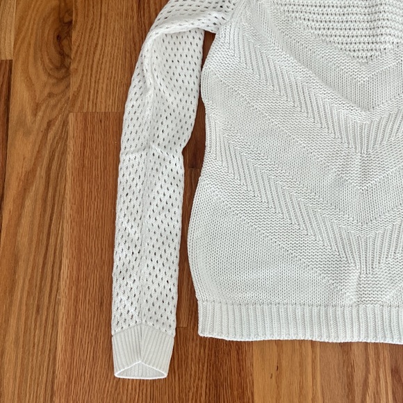 NWOT Lilly Pulitzer sweater - cream/ivory - Picture 4 of 7